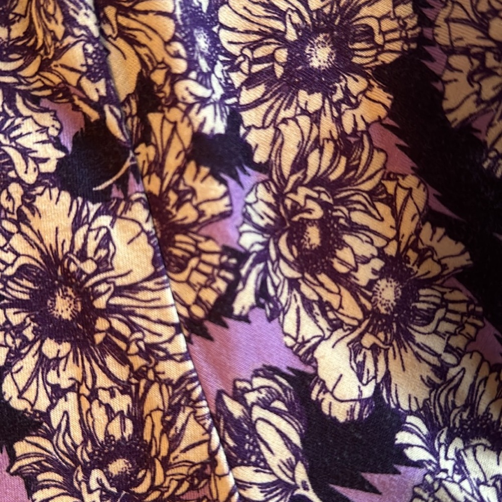 Lularoe - Picture 6 of 7